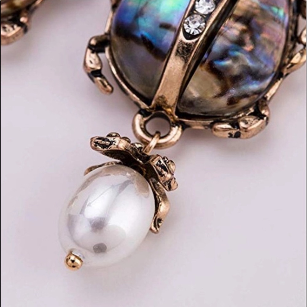 Scarab Beetle Pearl Skull Earrings - Picture 7 of 8